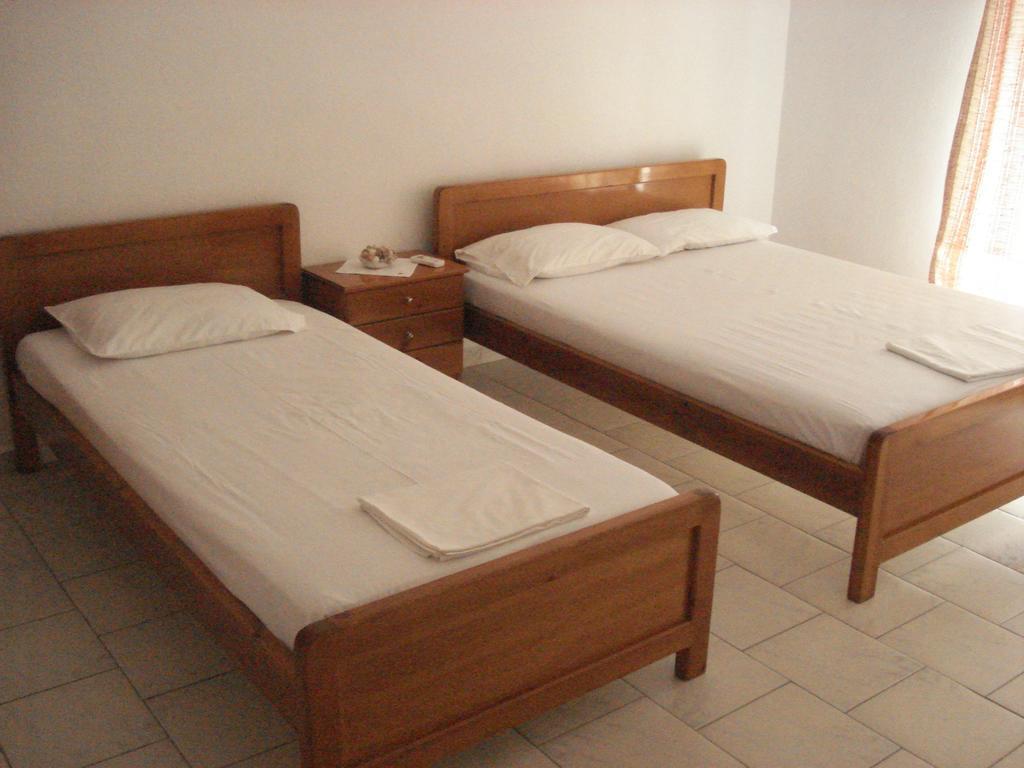 Apartments Stavroula Ηospitality Vrasná Pokoj fotografie