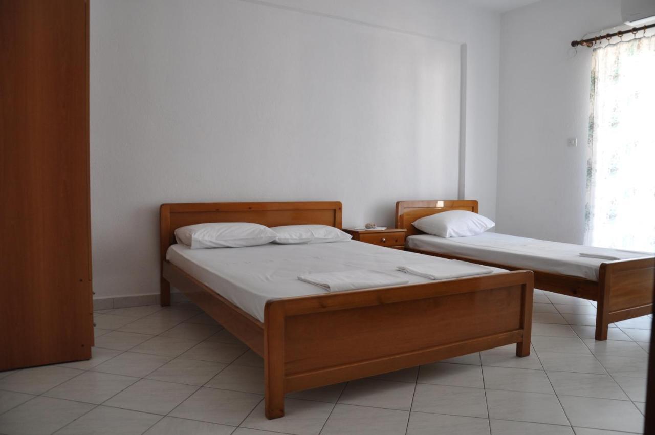 Apartments Stavroula Ηospitality Vrasná Pokoj fotografie